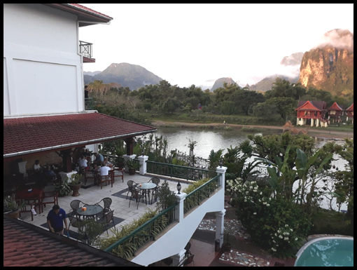 The travellers take their final breakfast in Vang Vieng